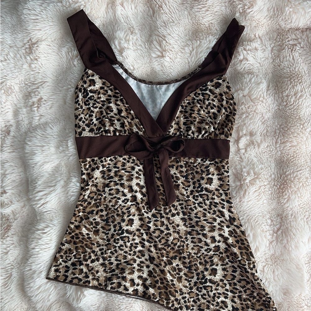 Leopard Print Sleeveless Top